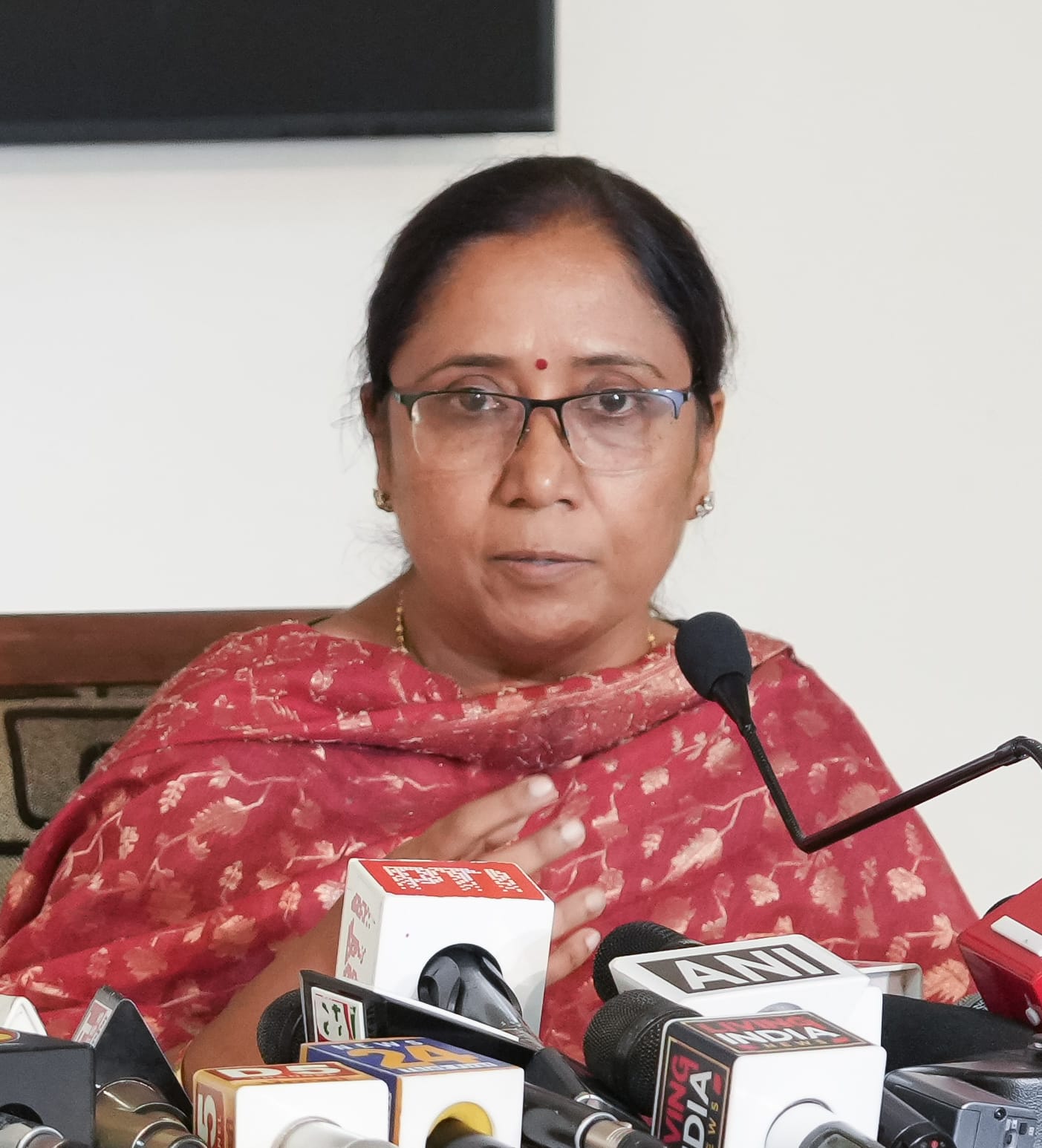 Dr. Baljit Kaur orders immediate action for rescue and rehabilitation of children begging in Dera Bassi